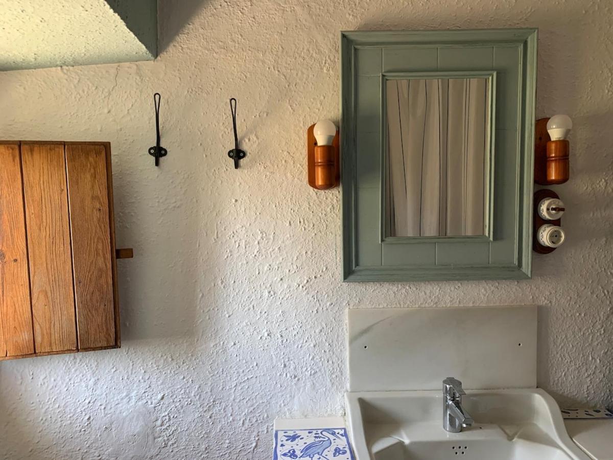 Masia Cal Millas - Turisme Rural Castellfullit de Riubregos Bagian luar foto