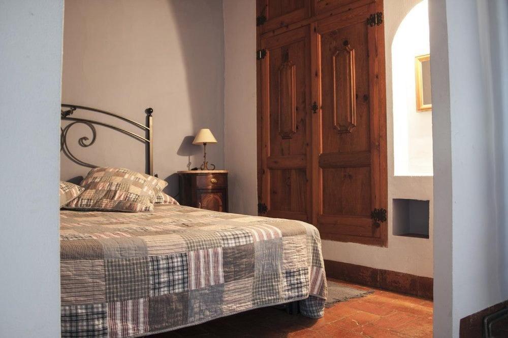 Masia Cal Millas - Turisme Rural Castellfullit de Riubregos Bagian luar foto