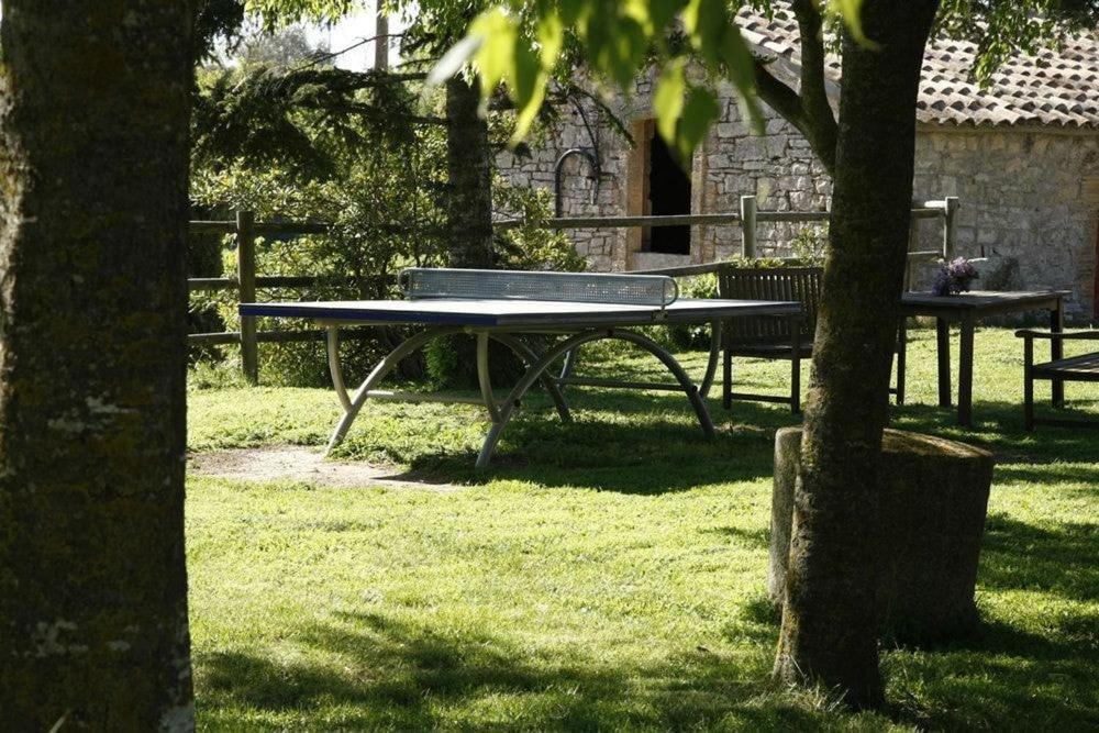Masia Cal Millas - Turisme Rural Castellfullit de Riubregos Bagian luar foto