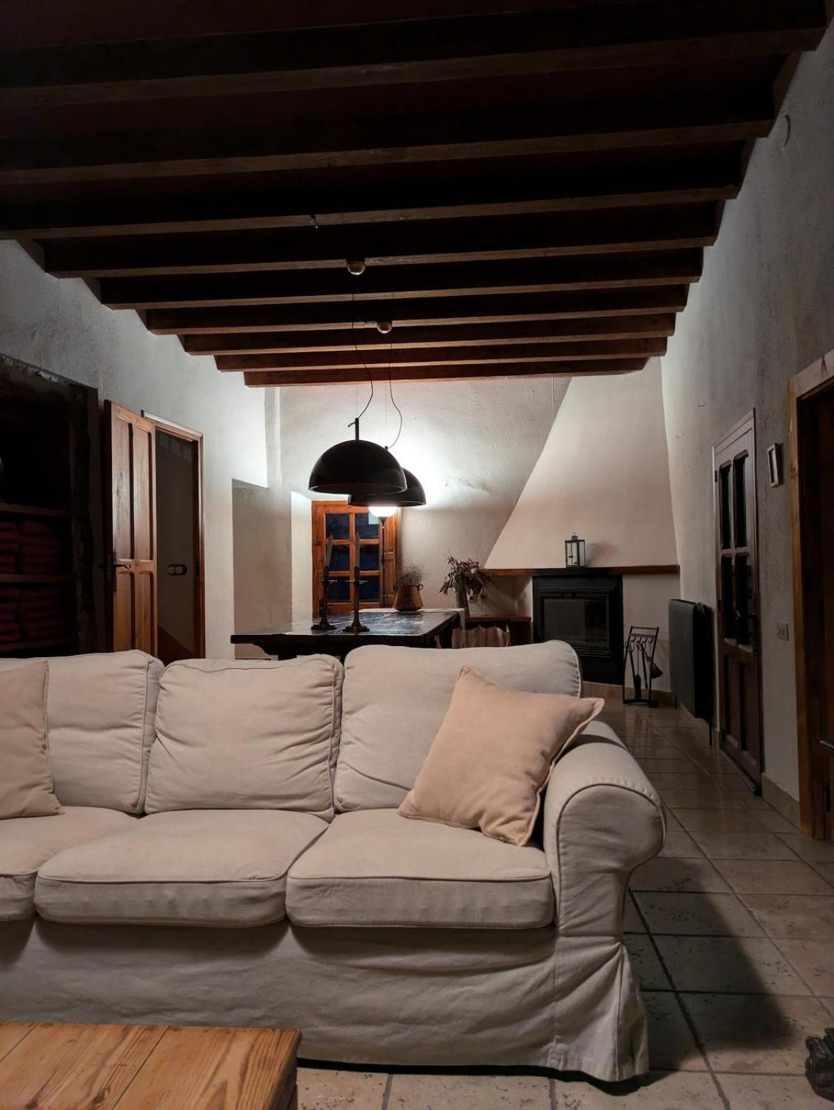 Masia Cal Millas - Turisme Rural Castellfullit de Riubregos Bagian luar foto